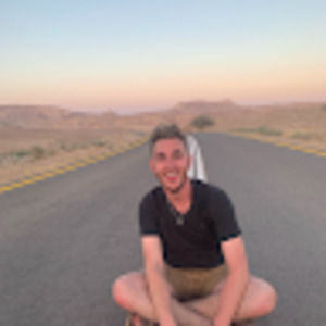 Meet your Posher, Eric